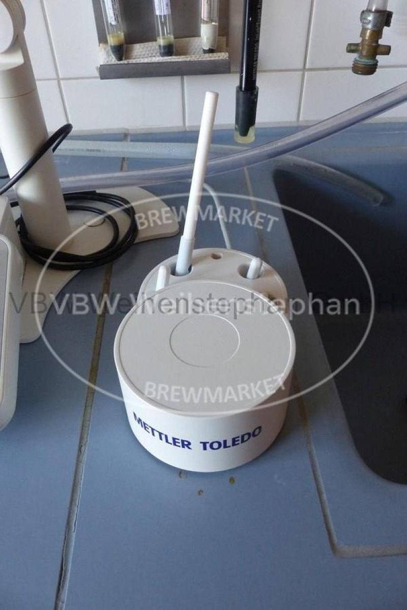 Magnetic stirrer