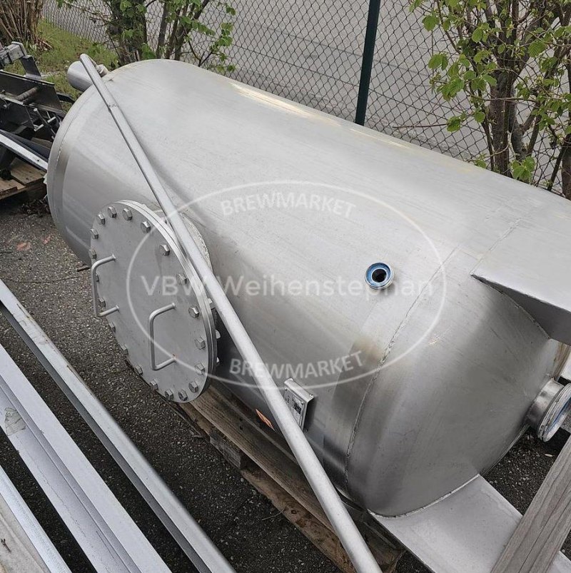 Vertical stainless steel tank