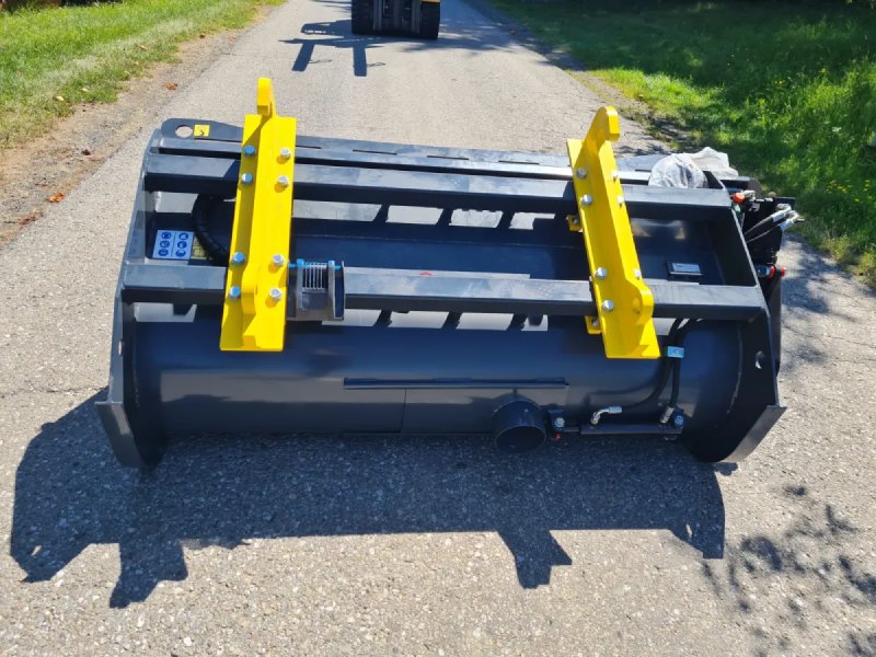 Betonmischschaufel 180 cm mit JCB Q-Fit