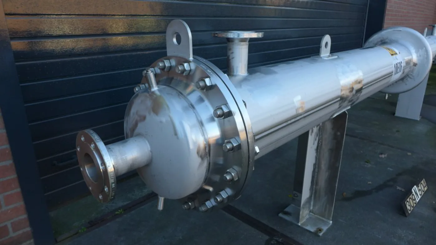 Falk 3303 25m² - Shell and tube heat exchanger - 2