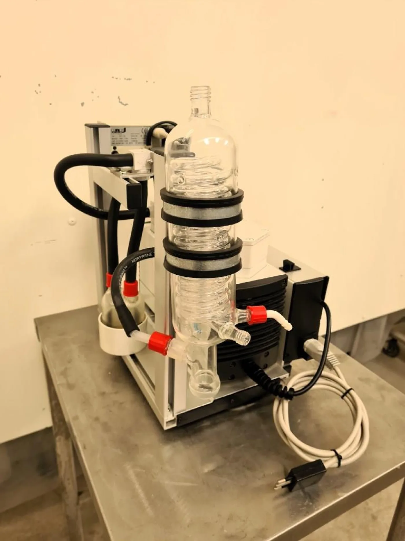 POMPA VUOTO DA LABORATORIO – KNF – MOD. NSE800 - 4