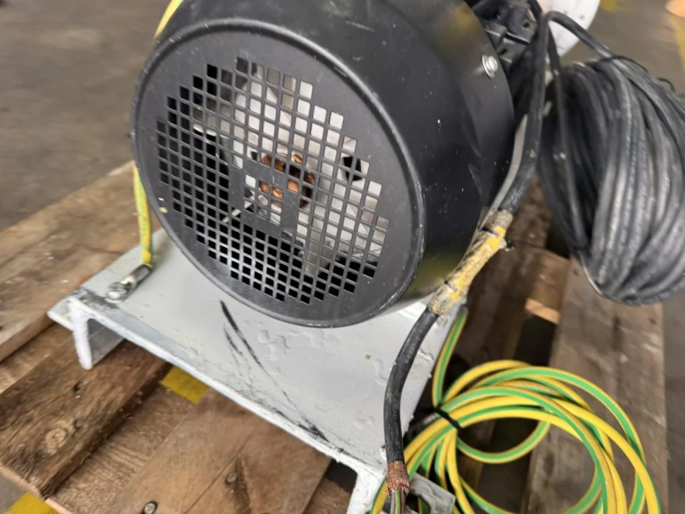 Engineered Pumps ML transfer pump - 6