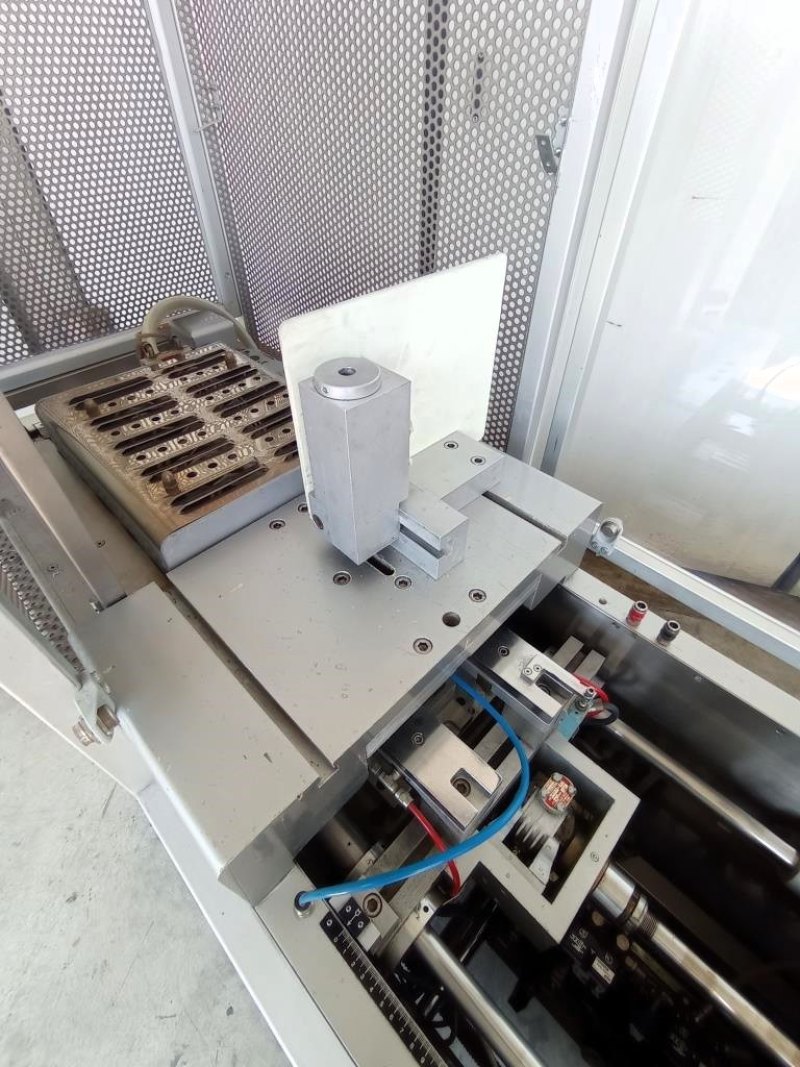 TERMOFORMATRICE – FARMO RES – MOD. K230