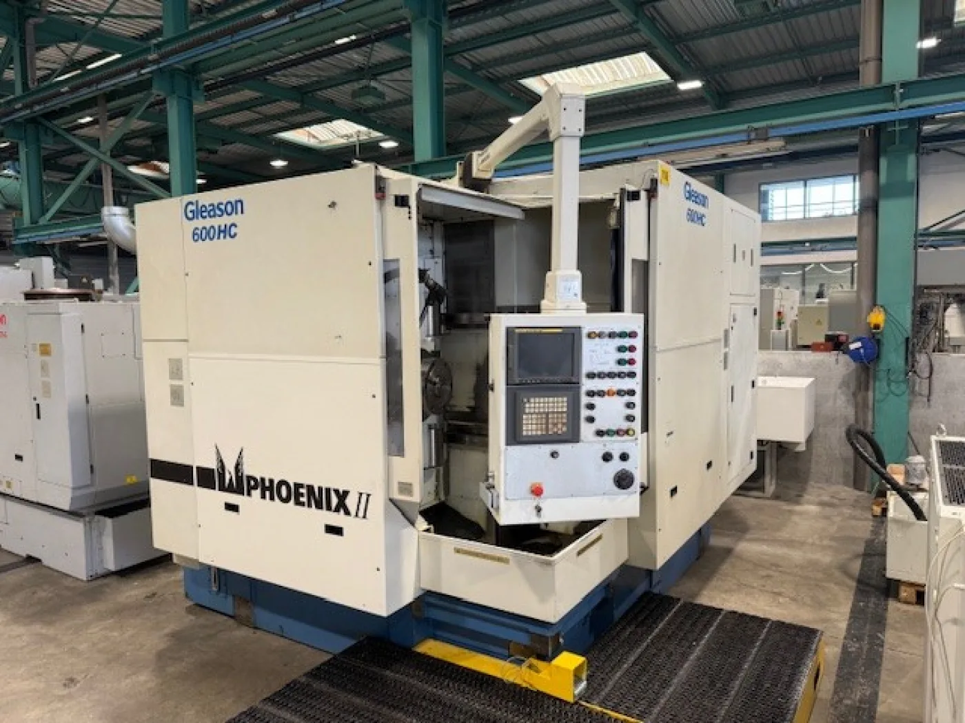 CNC Spiral Bevel Cutting Machine – GLEASON 600HC - 8