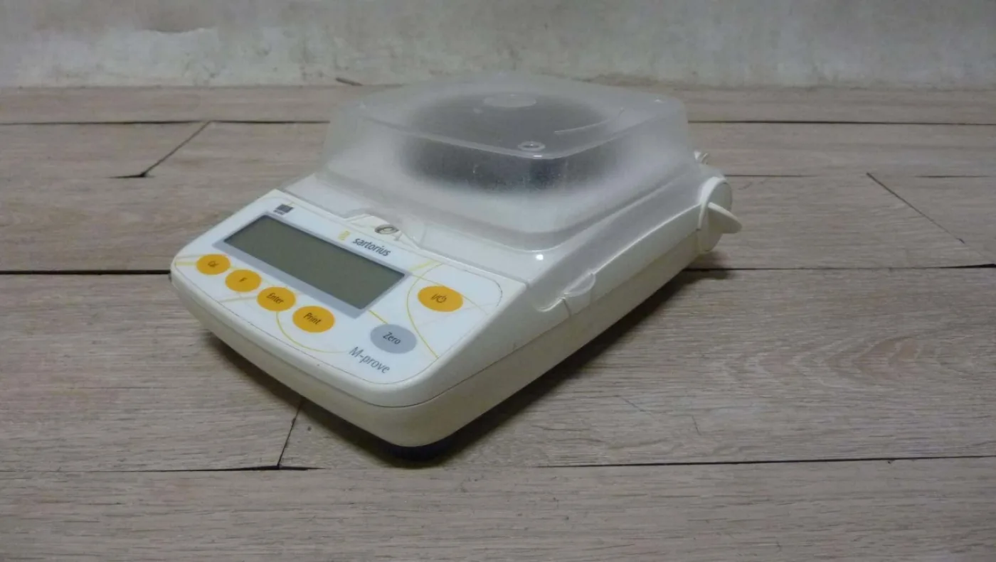 Sartorius AY303 Precisie Balans - 1