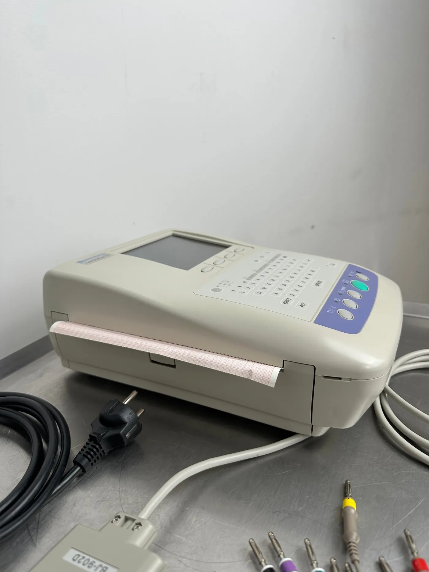 Nihon Khoden EKG Cardiofax M - 2