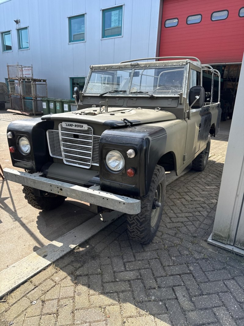 Land Rover 109 - 1983 Benzine Softtop LH