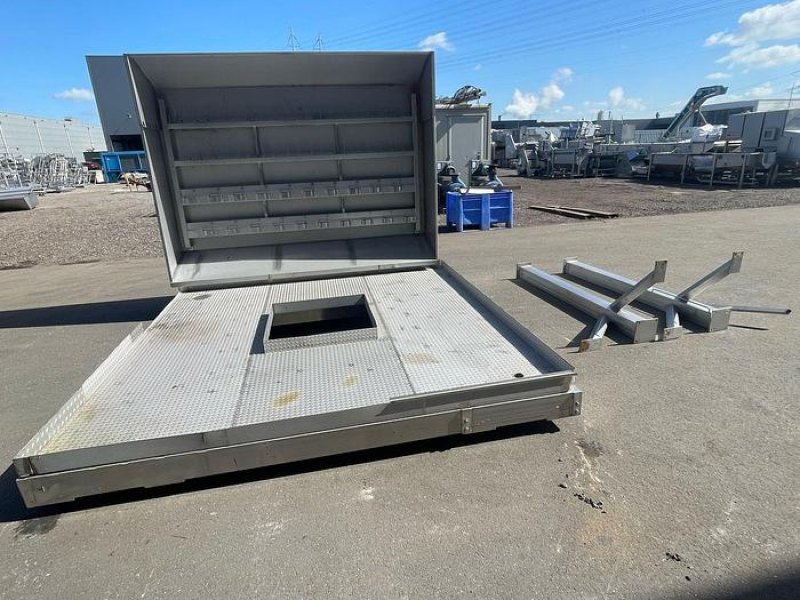 RVS Bordes met waswand