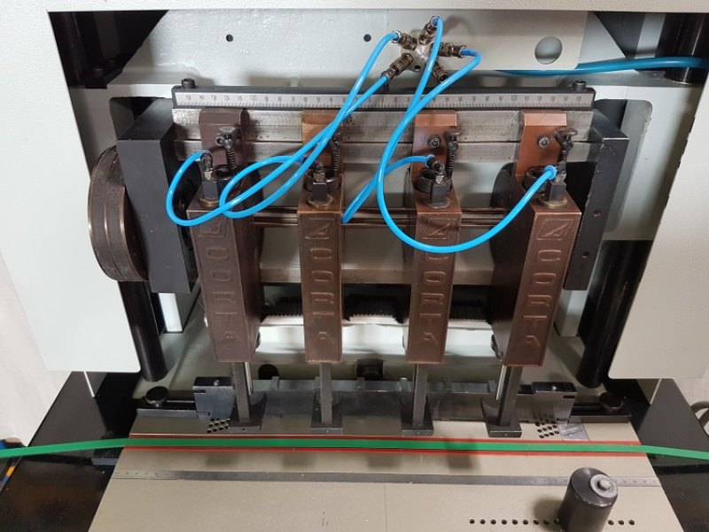 Papierbohrmaschine Dürselen Corta PB 04