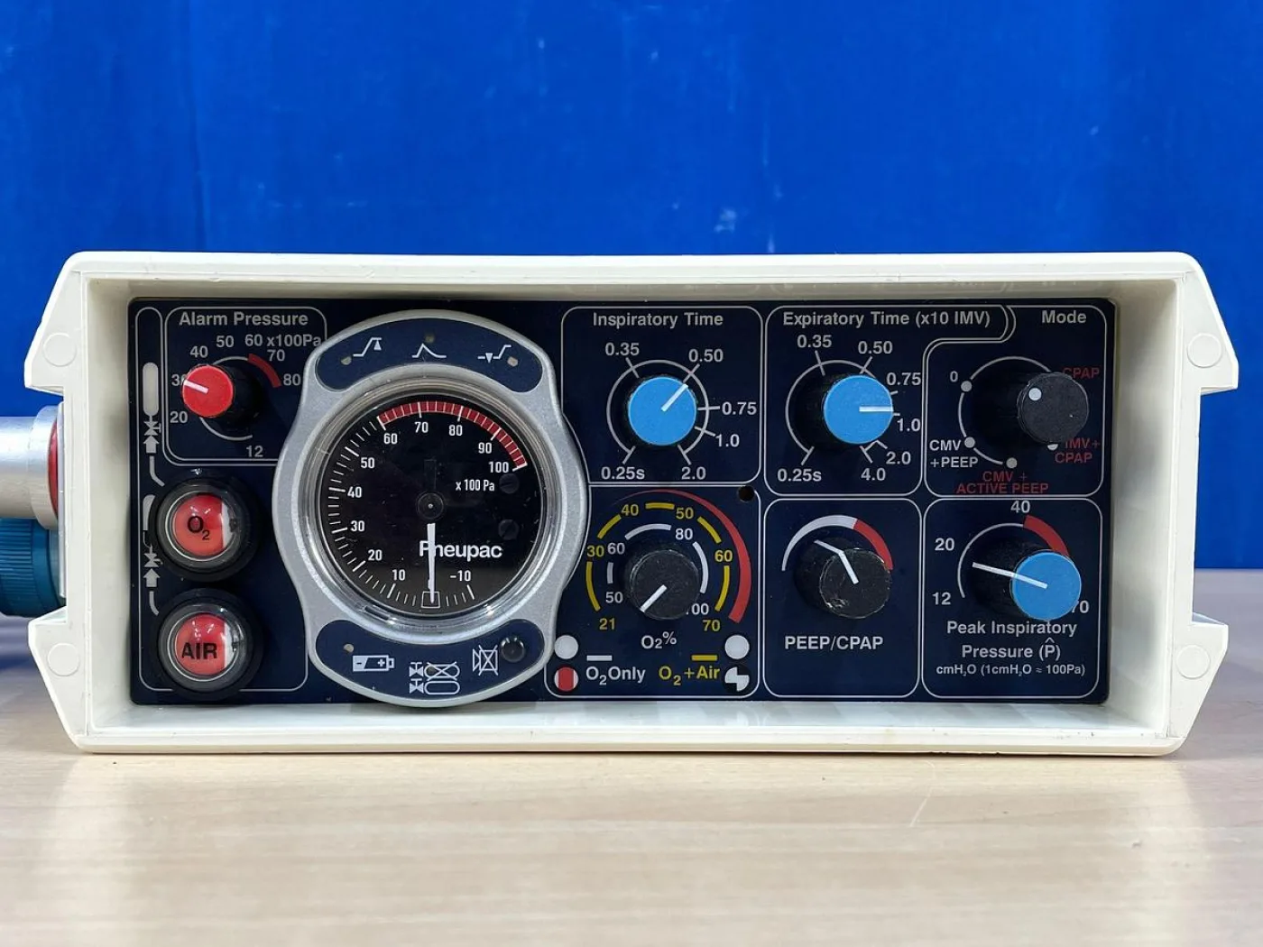 Smiths Pneupac Baby Pac 100 Ventilator - 3