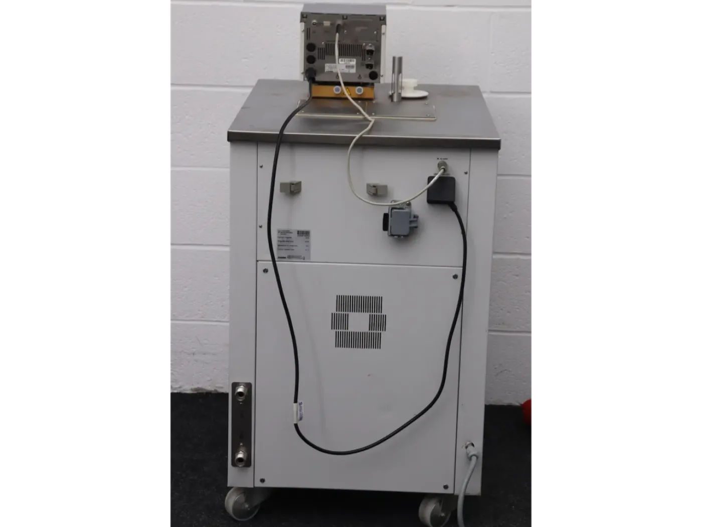 Julabo FPW90-SL Ultra-Low Refrigerated / Heating Circulator - 4