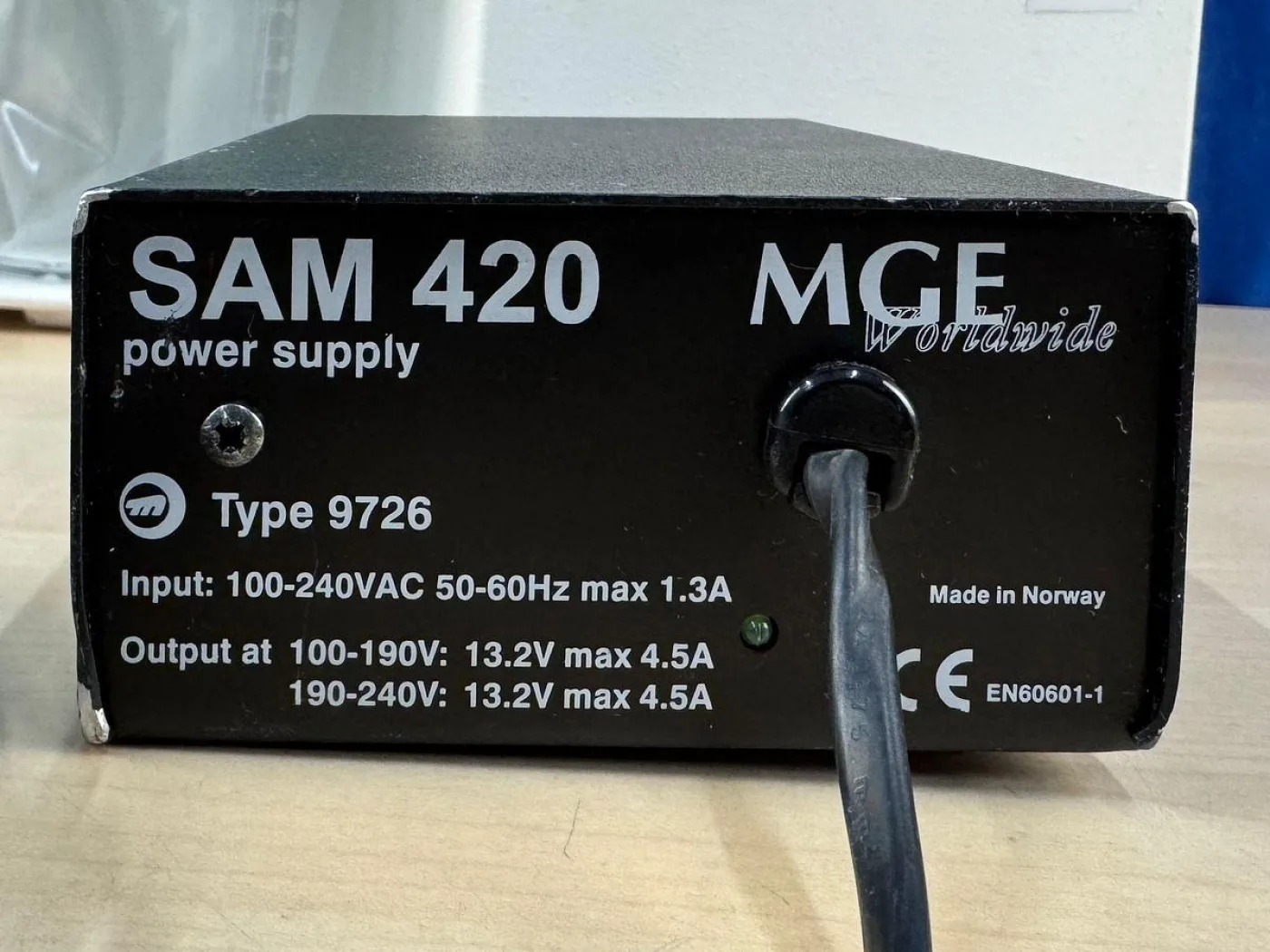 MGE Sam 420 Abbott High Flow Vacuum Pump YOM: 2005 - 4