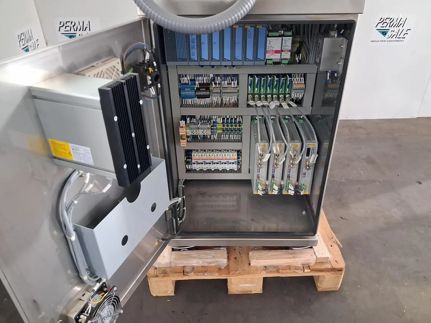 HMH SYPRO IM Powder Dosing System - 6