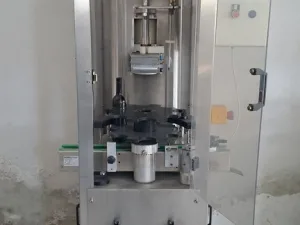 AUTOMATIC CORKING MACHINE BORELLI, MODEL ALEXA, SECOND-HAND MACHINE