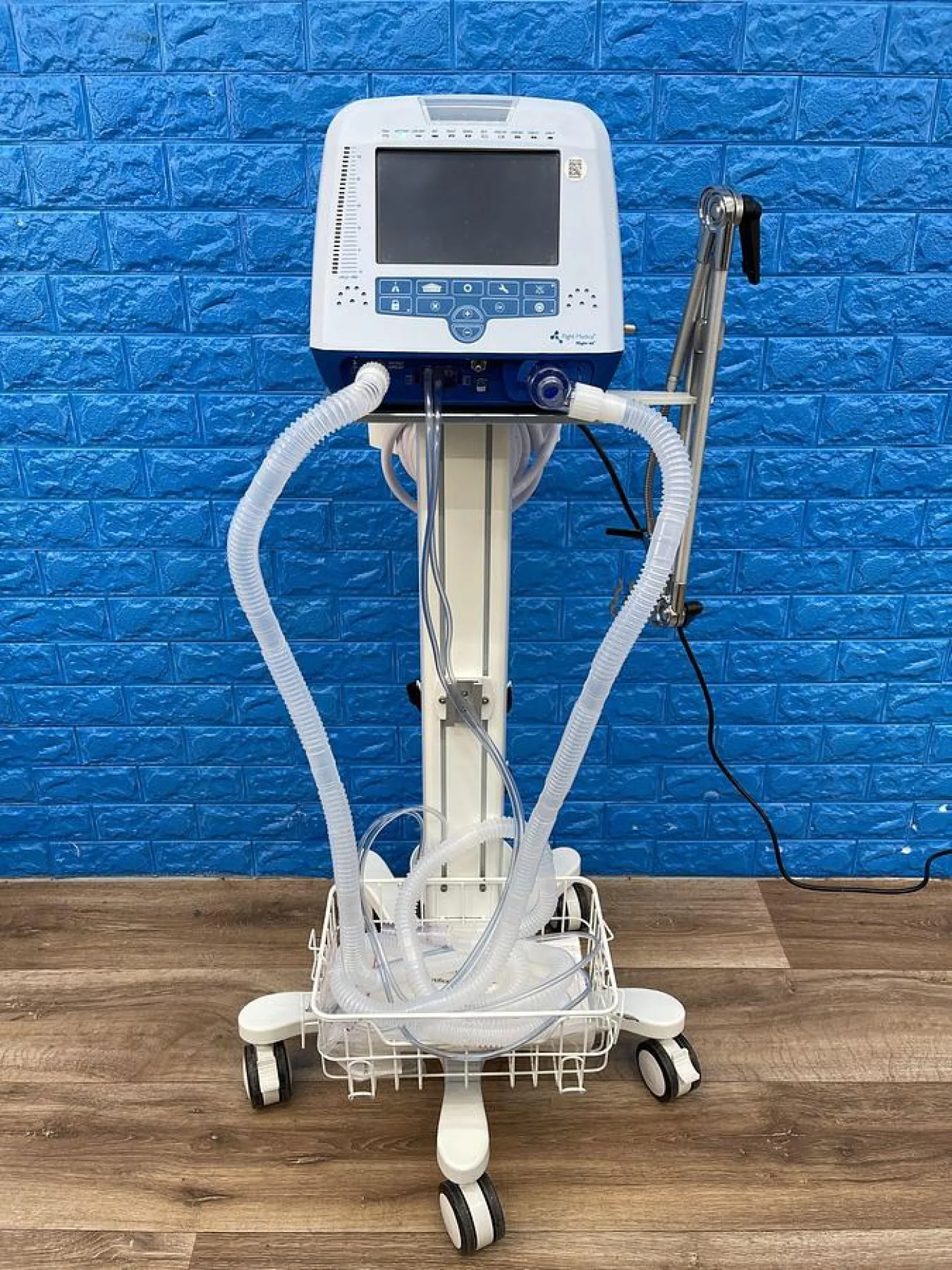 FLIGHT MEDICAL Flight 60 Ventilator - 3