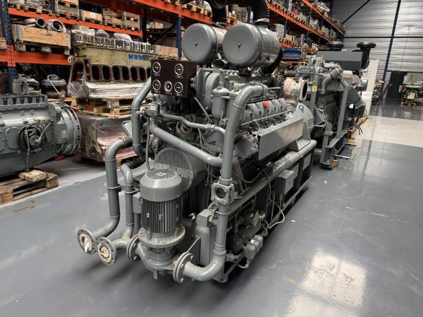 MAN D2842LE / PILLER DIESEL GEN.SET 400 KVA - 3