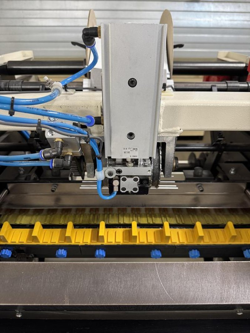 jBI BB43H Wire-O® binding machine