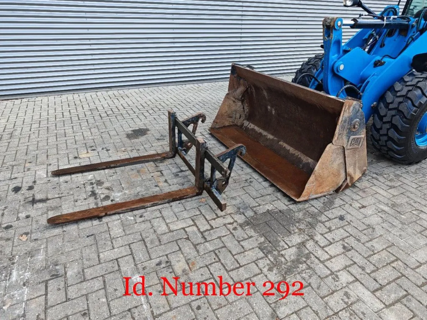 Caterpillar 906 M Bucket + Forks! - 7