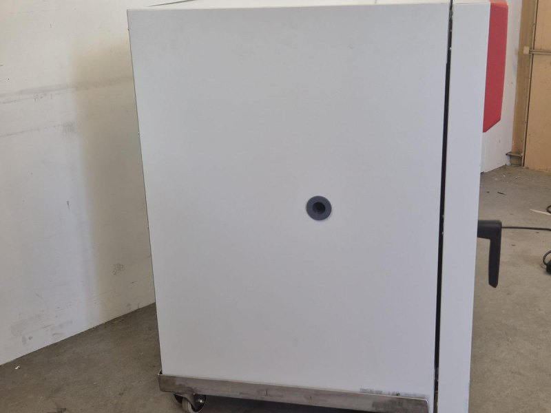 Binder BF260 Incubator