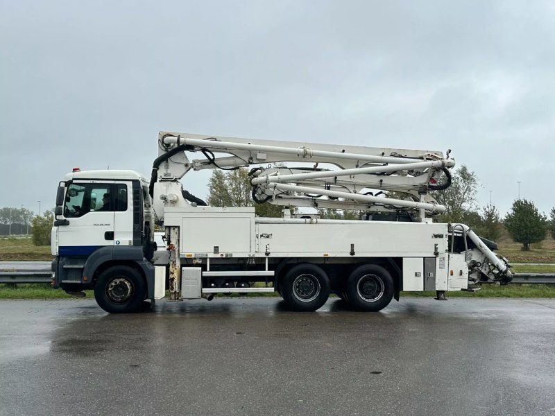 MAN TGA 26.360 6×4 with Putzmeister BSF24-4.16 24m Concrete Pump