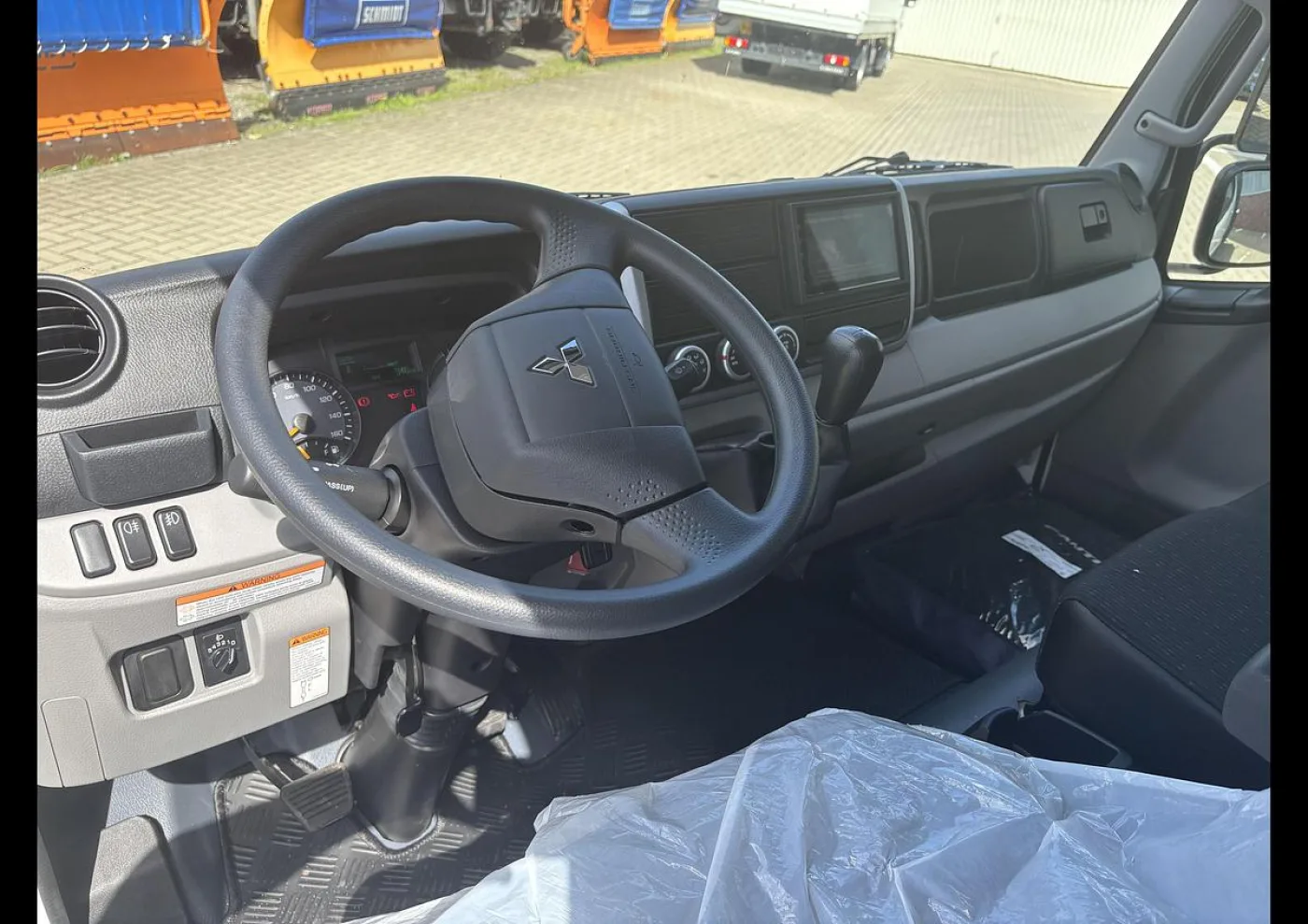 FUSO 3C15 Dreiseitenkipper - 7