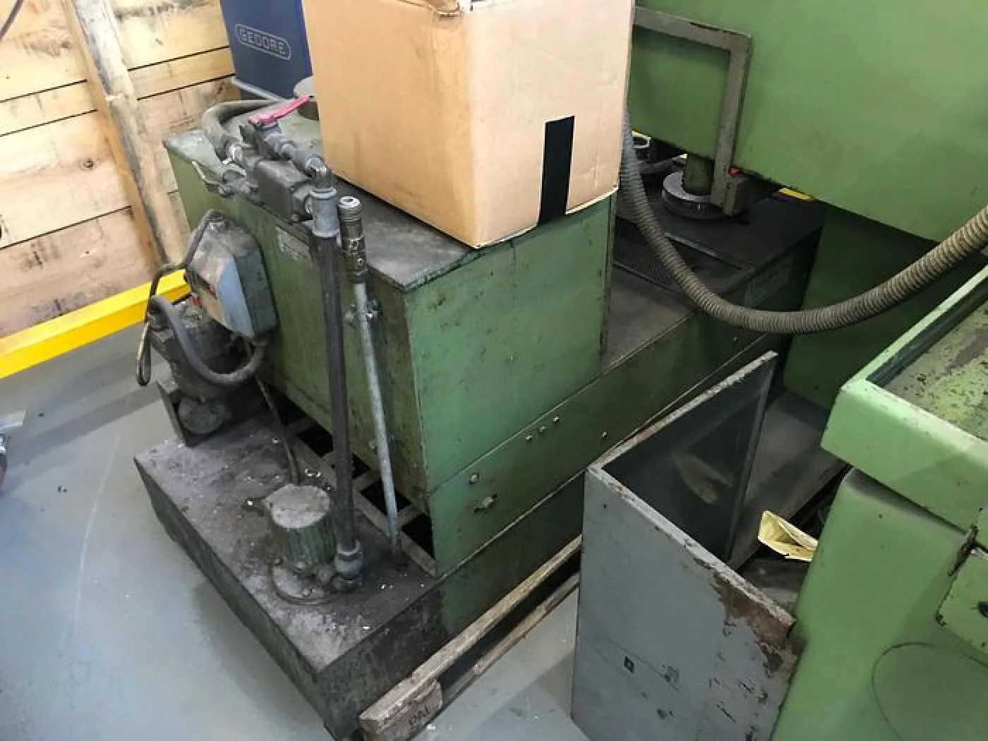 Studer S30-12 rondslijper - 4