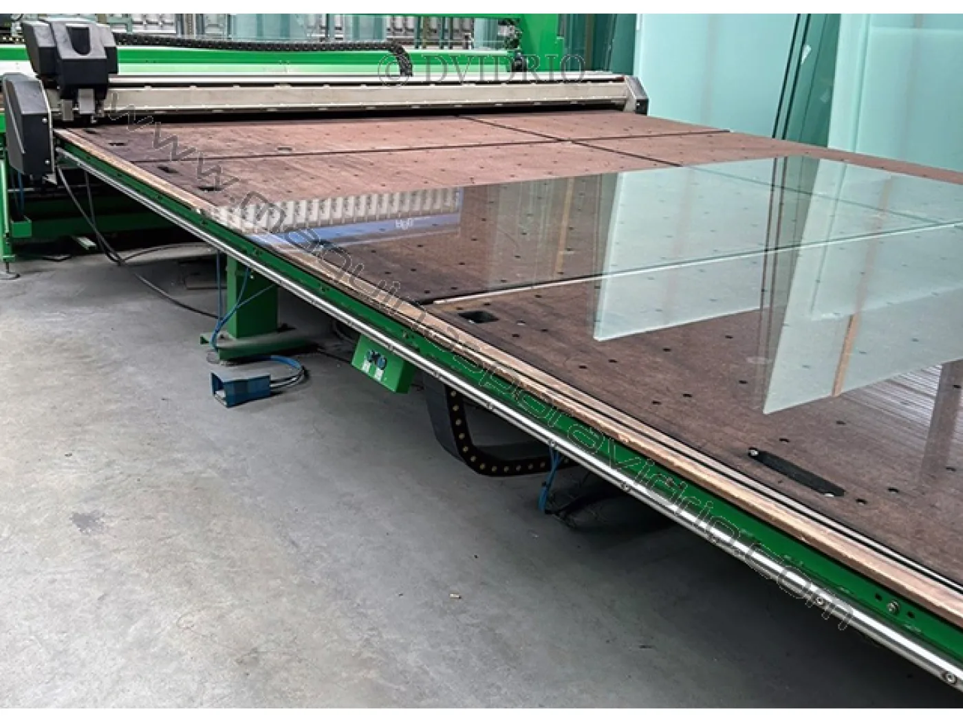 MESA DE CORTE PARA VIDRIO MONOLITICO JUMBO BOTTERO - 2