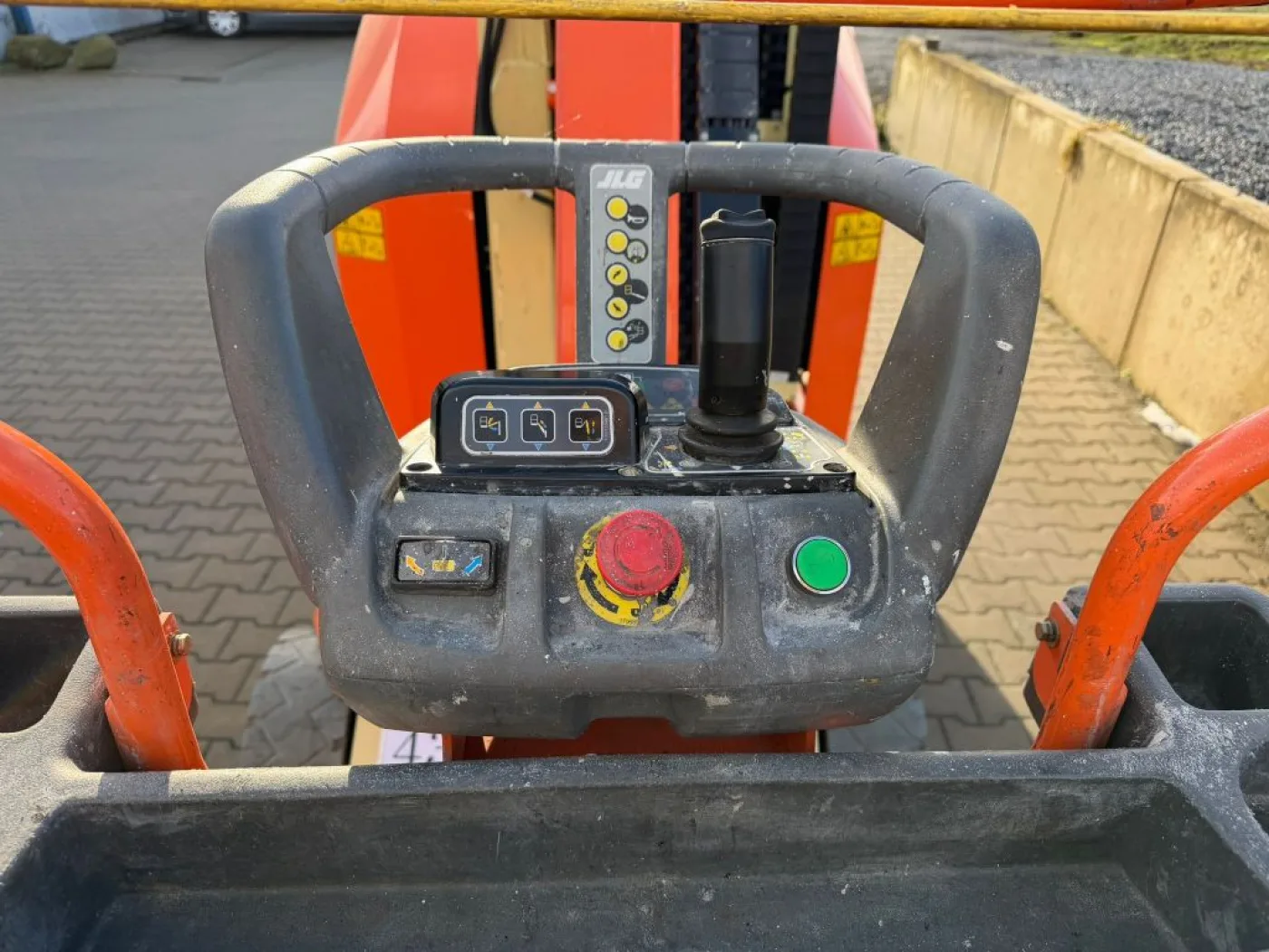 JLG Toucan 12E+ - 3