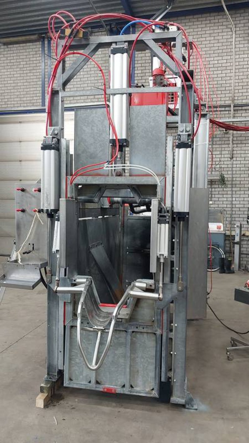 Halal Slaughtering box - Killing box