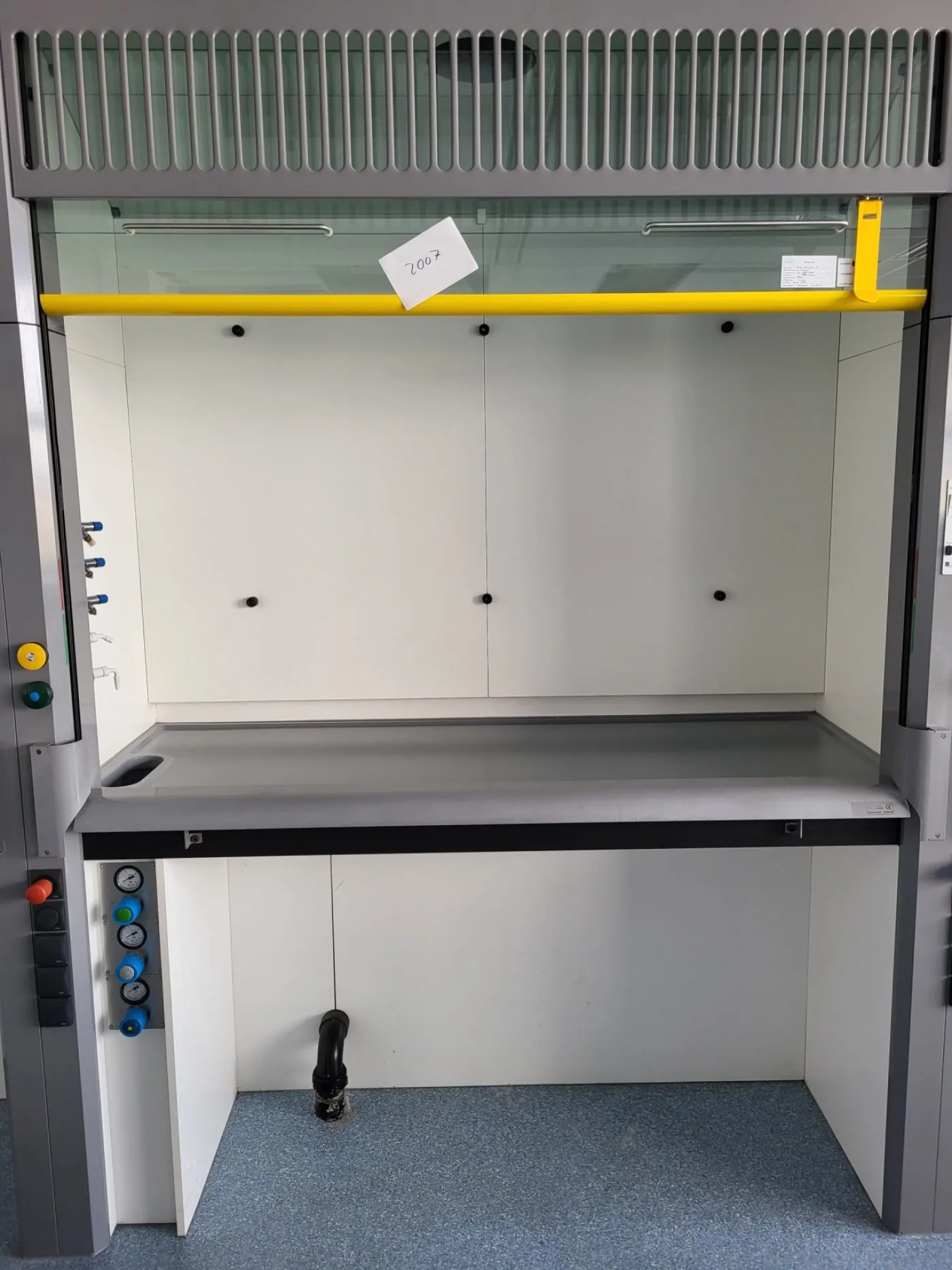 2007 - Used S+B Fumehood (180cm) - 1