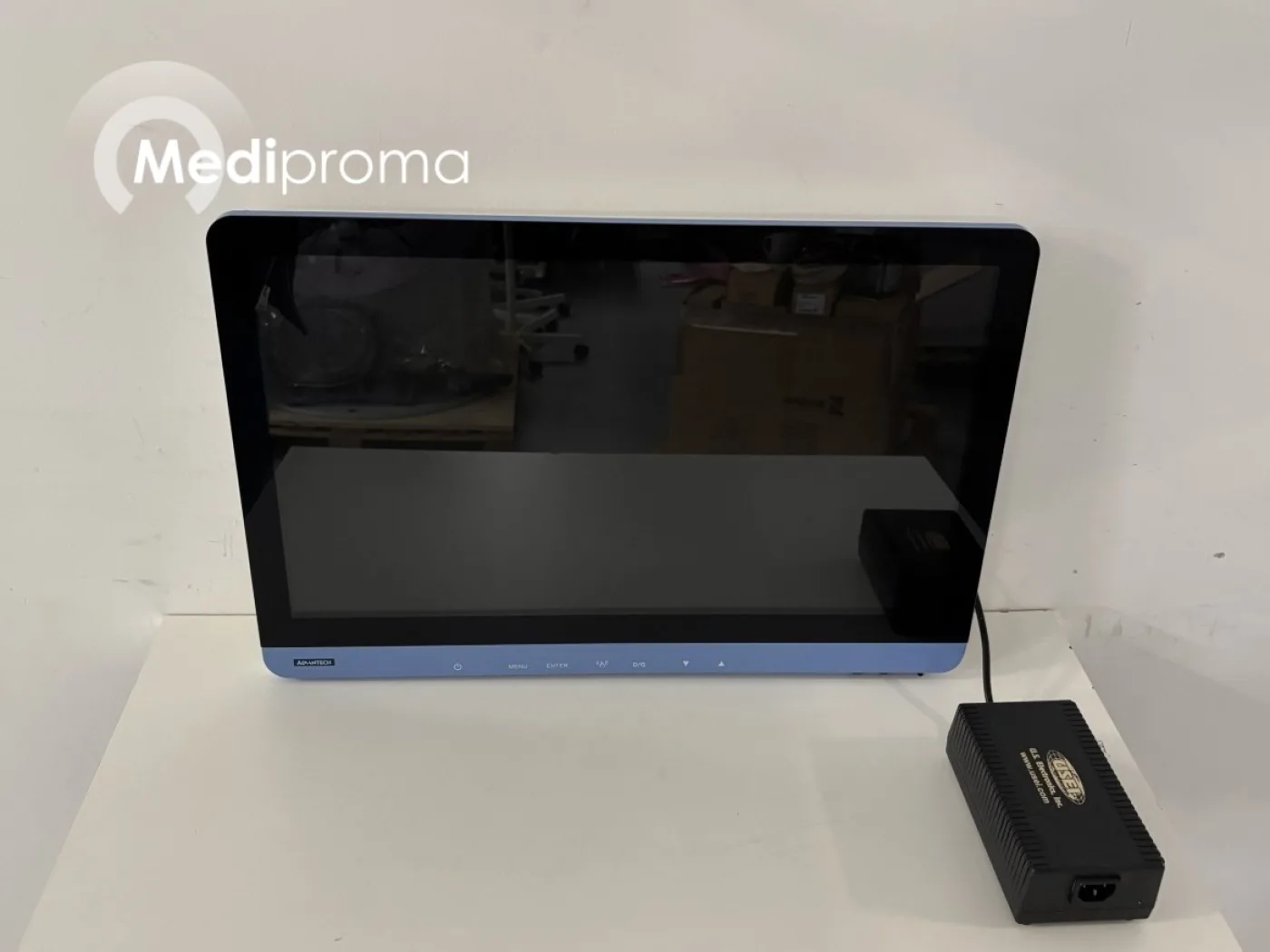 Advantech PDC-W240 Touchscreen Monitor - 1