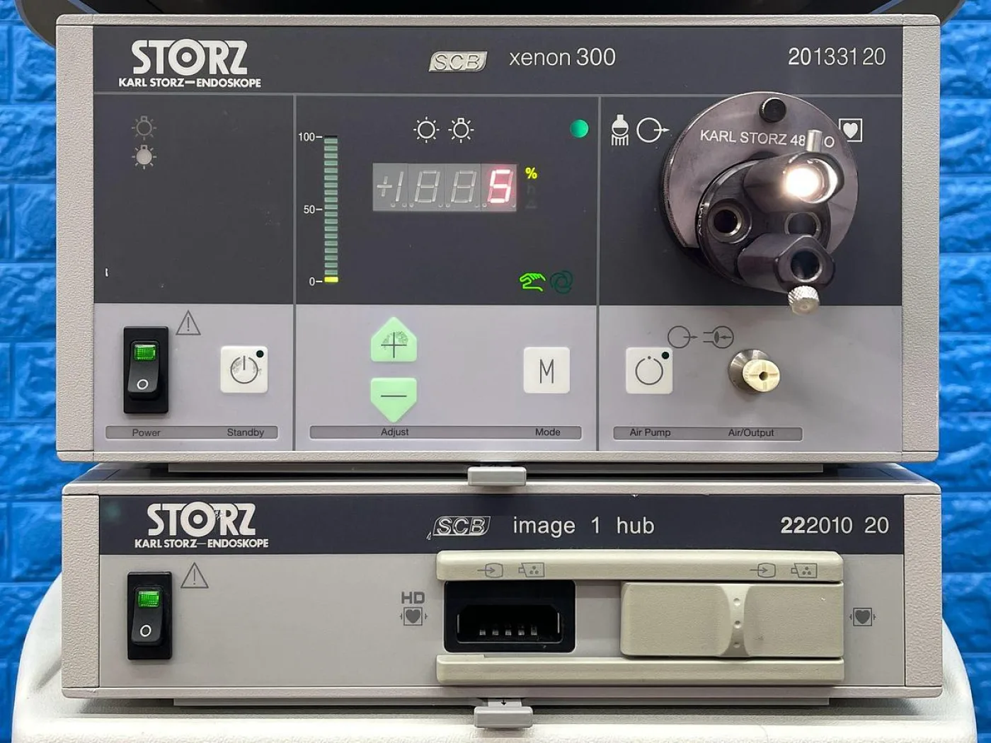 KARL STORZ Laparoscopy IMAGE 1 Hub Tower 222010 20 Full HD - 4