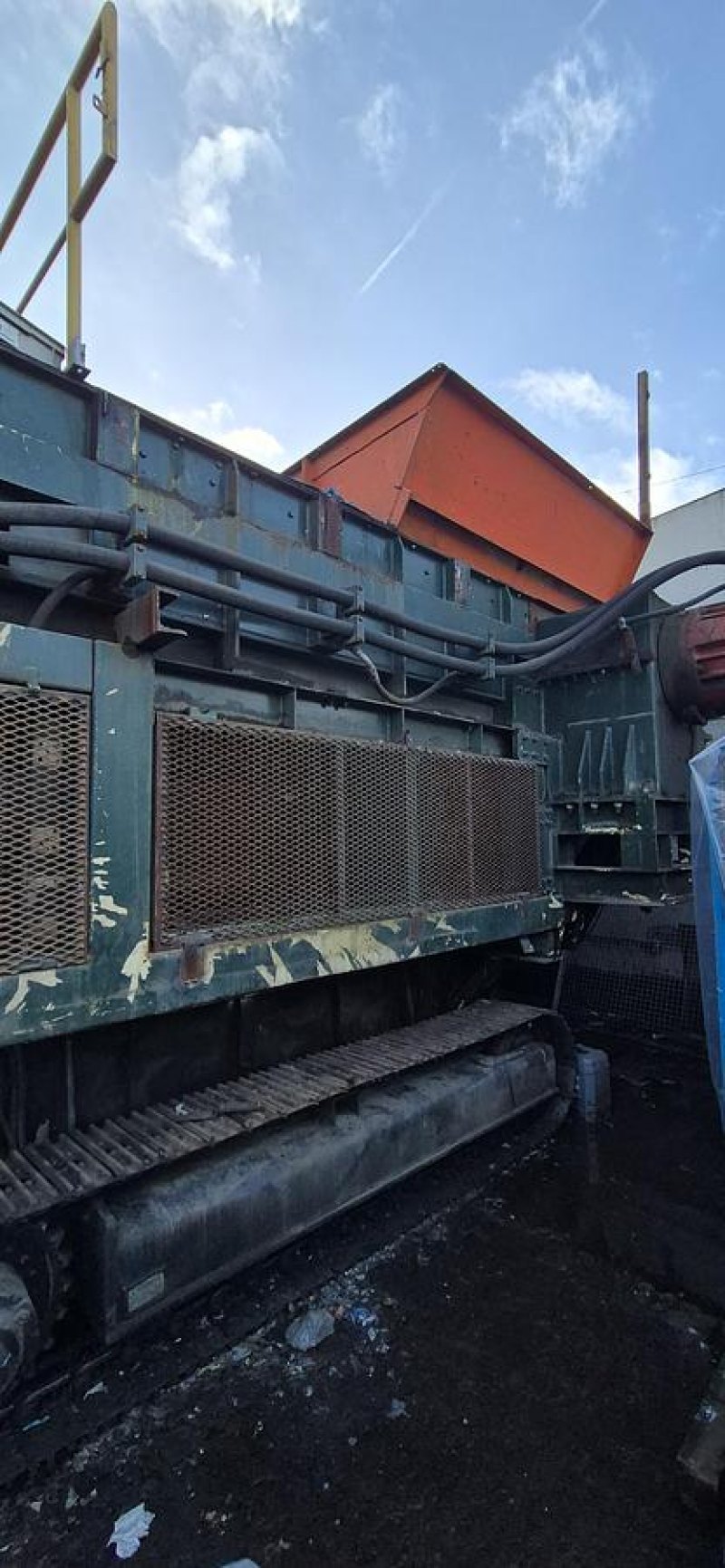 2020 Mobile Tracked Electric Single-shaft Shredder