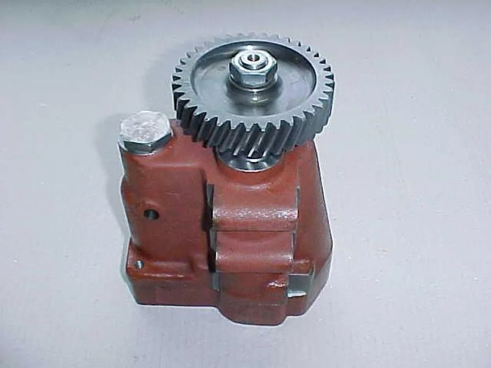 LUBE OIL PUMP DEUTZ BA16M816