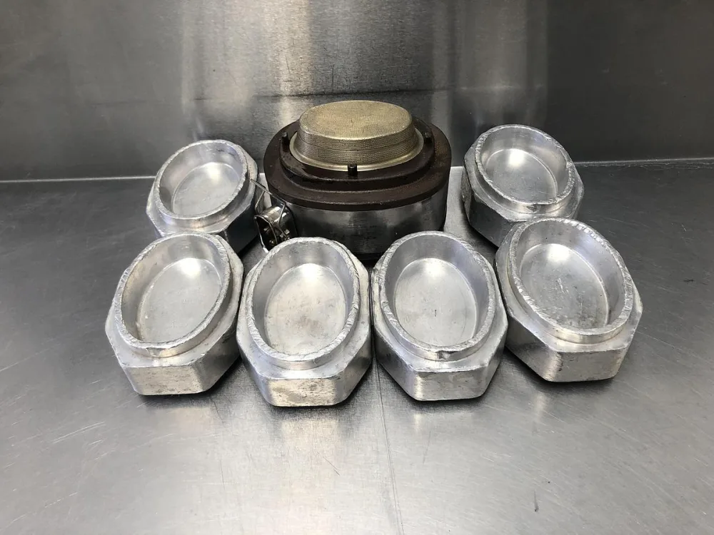 Crypto Peerless 6 Station Oval Pie Die