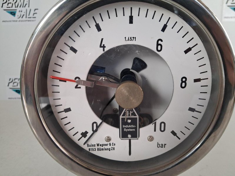 WIKA NG160 Pressure Gauge 0–10 bar with Inductive Contact