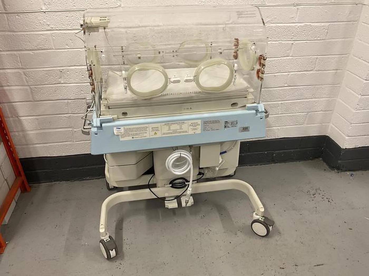Draeger Isolette 8000 - 6