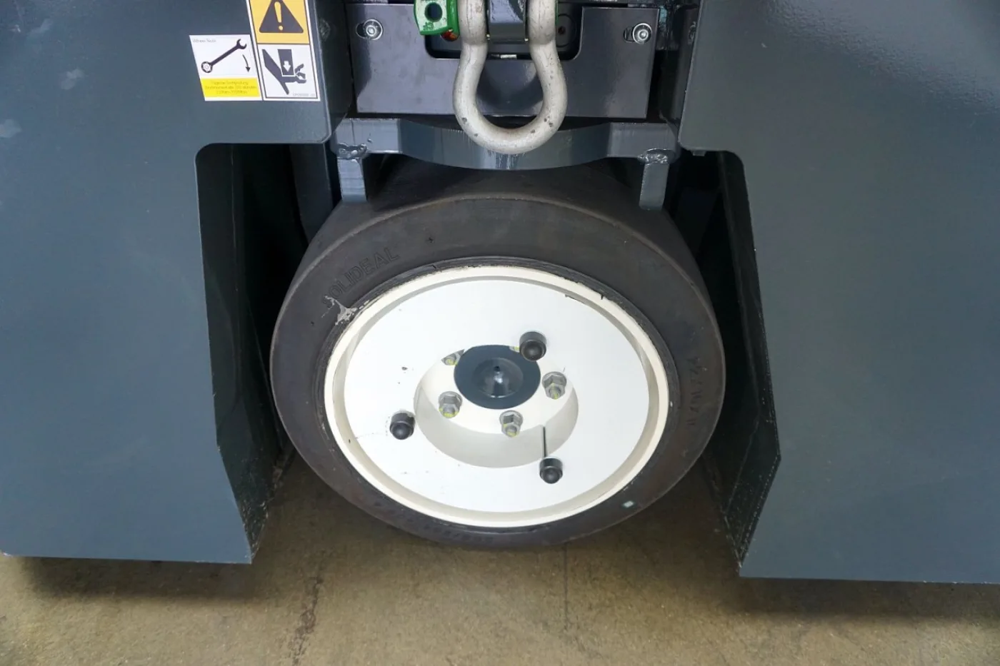 4-Wegestapler Combilift CBE3000 (2022) - 8