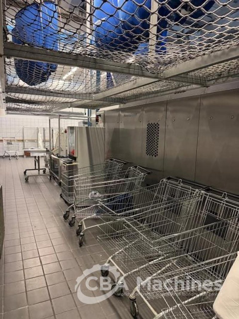 2008 CBW Tunnel System Kannegiesser 8x36kg with Centrifuge PowerSpin PS 40 Turbo 40kg, Shuttle lift LSC 36.19.10.L, 3x Dryers D 40kg-GAS