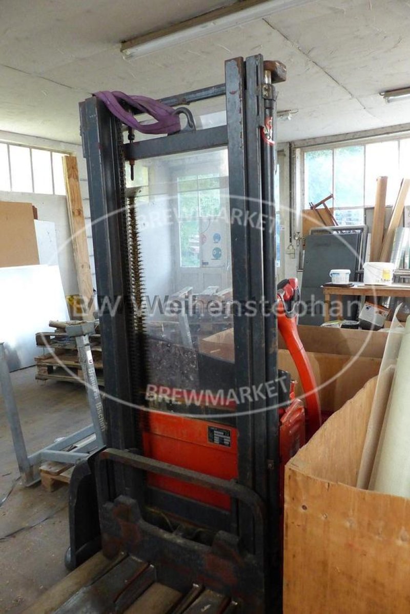 Pallet jack