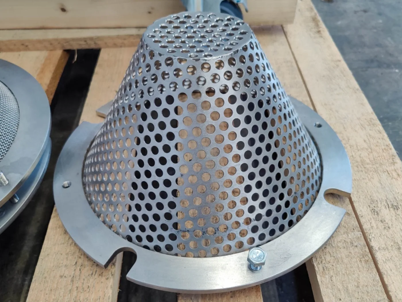 Sklenar DKS-250 A - Sieve granulator - 4