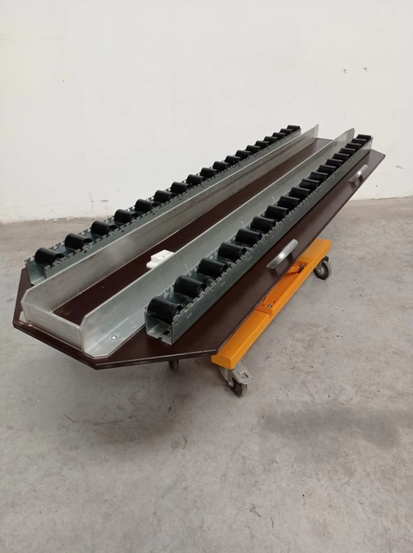 SOLLEVATORE RULLI FOLLE A DOPPIA PISTA - 5