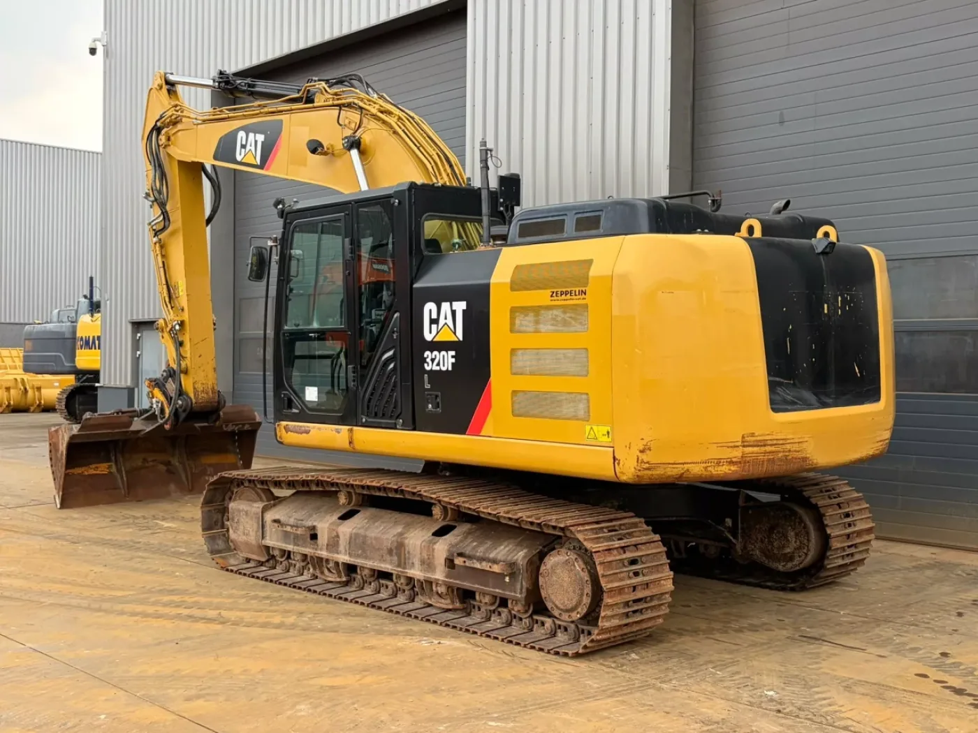 Caterpillar 320FL - 3