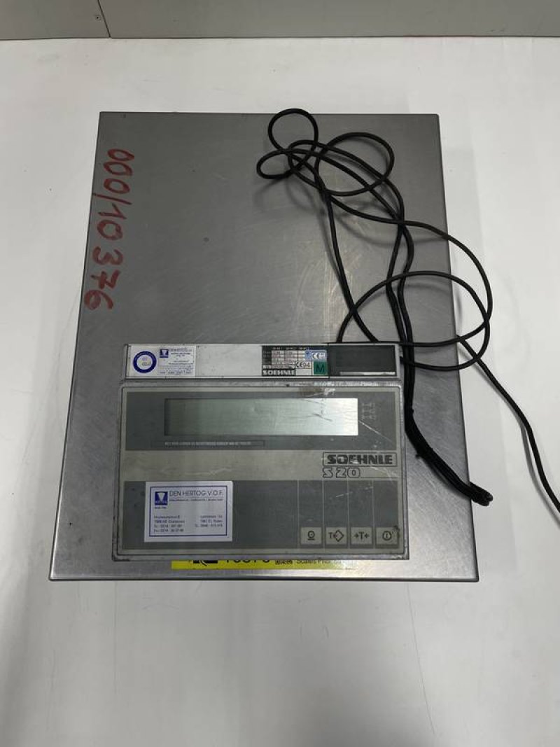 Scales Prior/Soehle