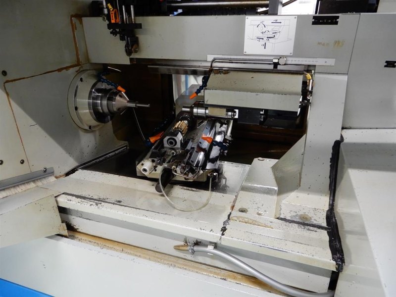 Gear Hobbing Machine – KOEPFER 200 CNC