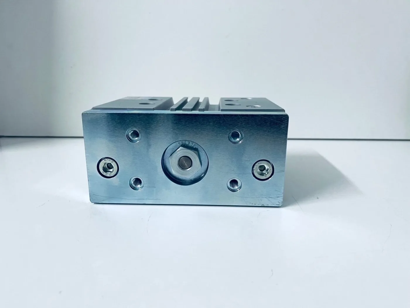 Festo Pneumatikzylinder DFM-63-50-P-A-KF 170954 HD08 - 3