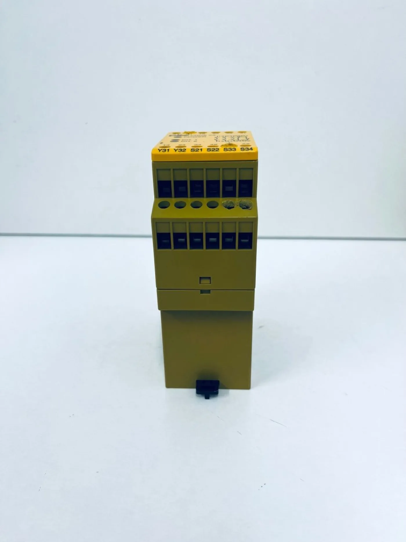 PN0Z X3 Pilz Sicherheitsmodul 774318 - 2
