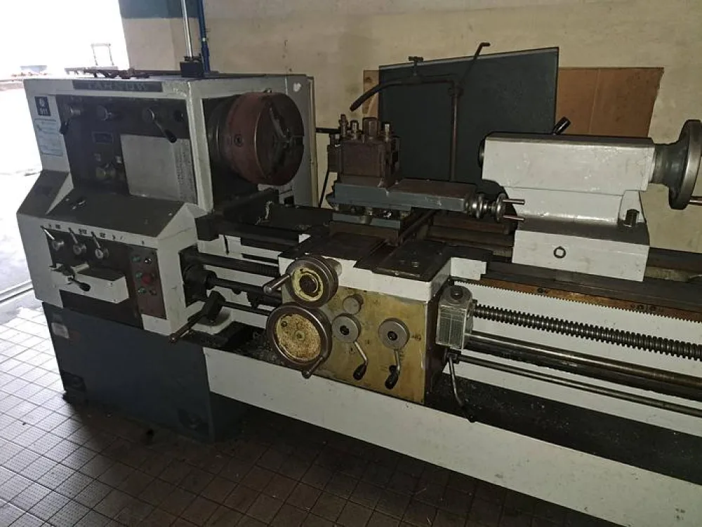Torno mecânico TARNOW 1500