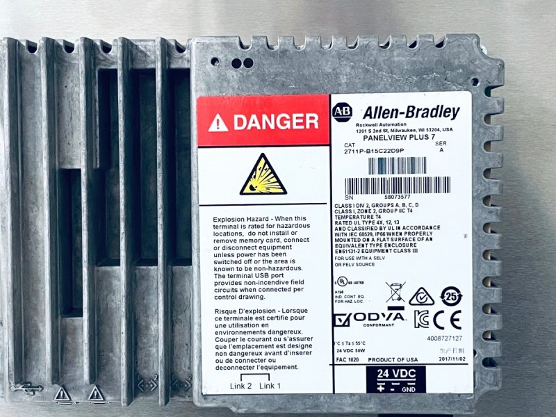 Allen- Bradley PanelView Plus 7 2711P-B15C22D9P Ser. A