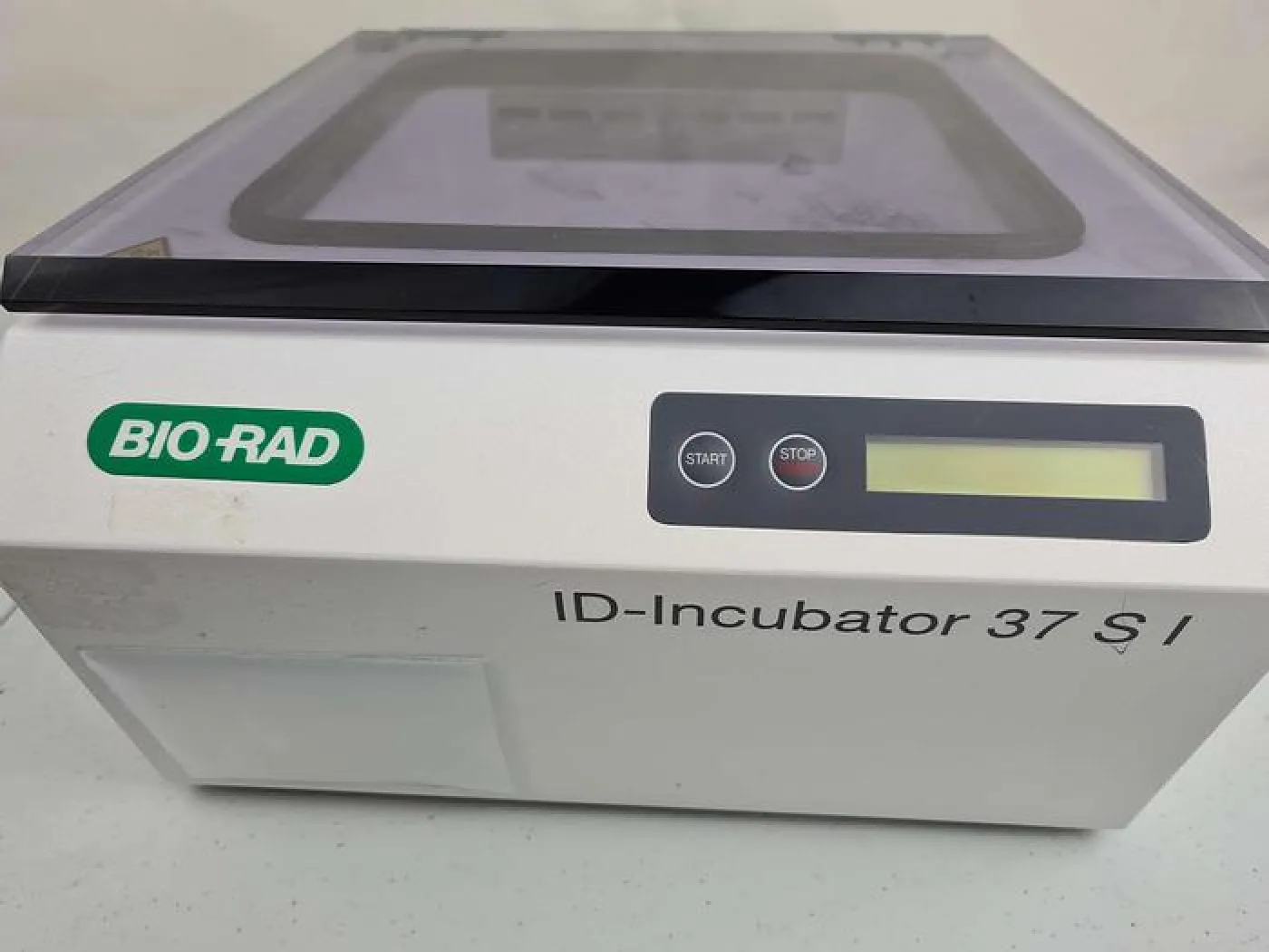 BioRad ID-Incubator 37 S I - 3